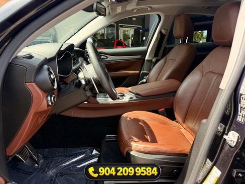 Used 2018 Alfa Romeo Stelvio Sport w/ Quick Order Package 22J Sport AWD/4WD image 24