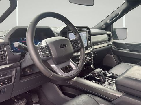 Certified 2025 Ford F150 Lariat AWD/4WD image 13