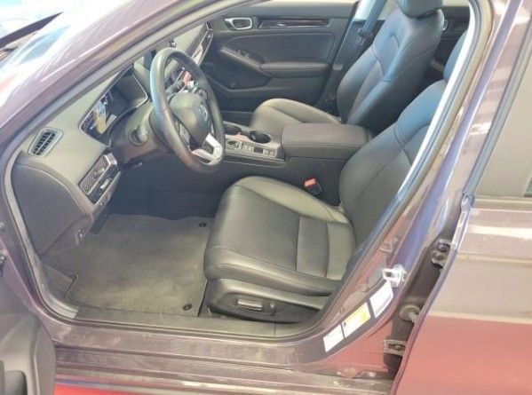 Used 2024 Honda Civic EX-L image 2