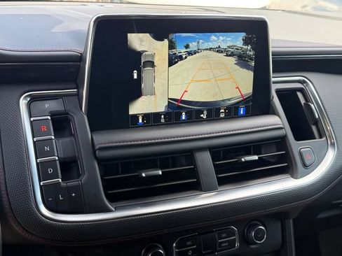 Used 2022 Chevrolet Tahoe RST w/ Sport Performance Package AWD/4WD image 18