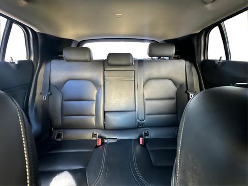 Used 2018 INFINITI QX30 Luxury w/ Cargo Package image 14