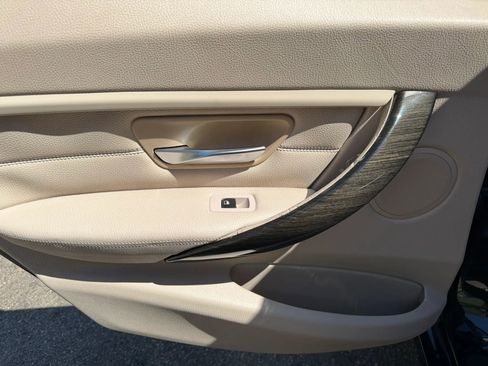 Used 2013 BMW 328i Sedan image 17