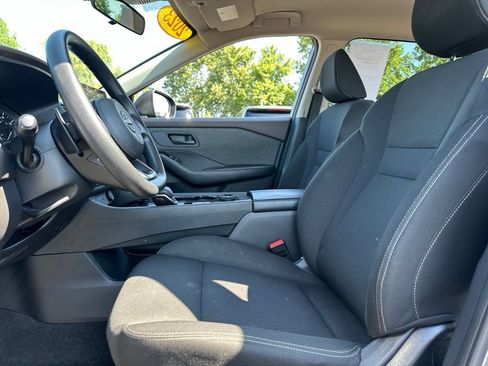 Used 2023 Nissan Rogue S AWD/4WD image 35