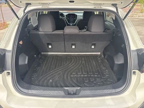 Used 2025 Subaru Crosstrek 2.0i Premium AWD/4WD image 8