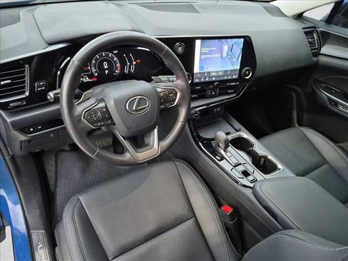 Used 2024 Lexus NX 250 FWD w/ Cold Area Package image 10