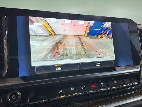 Used 2023 Chevrolet Silverado 1500 RST w/ Z71 Off-Road Package image 18