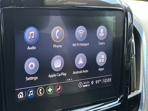 Used 2023 Chevrolet Traverse LT FWD image 18