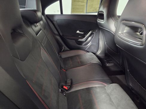 Used 2022 Mercedes-Benz CLA 250 image 30