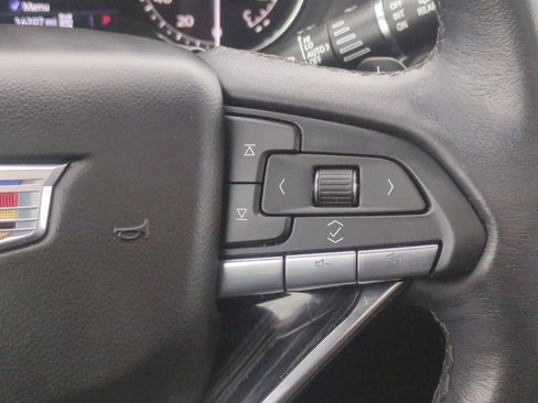 Used 2024 Cadillac XT6 Premium Luxury image 28