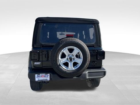 Used 2021 Jeep Wrangler Unlimited Sport image 4