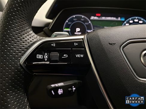 Used 2022 Audi e-tron GT Prestige w/ Prestige Package image 28