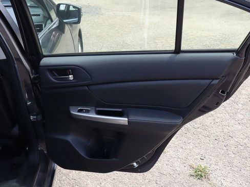 Used 2015 Subaru Impreza 2.0i Limited image 18