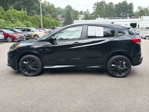 Used 2021 Honda HR-V Sport image 2