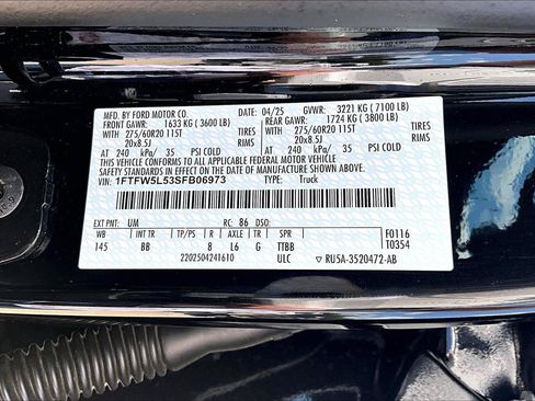 Used 2025 Ford F150 Lariat w/ Equipment Group 502A High AWD/4WD image 21