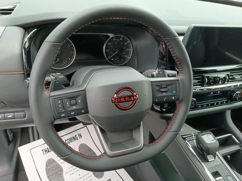 New 2026 Nissan Pathfinder Rock Creek AWD/4WD image 10