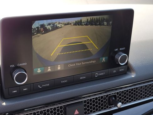 Used 2025 Honda Civic Sport image 26