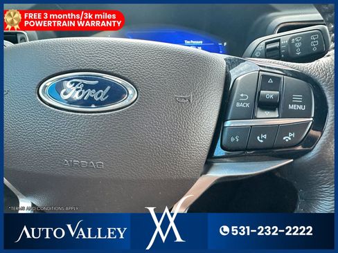 Used 2022 Ford Explorer King Ranch w/ Premium Technology Package AWD/4WD image 40