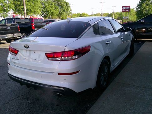 Used 2020 Kia Optima LX FWD image 8
