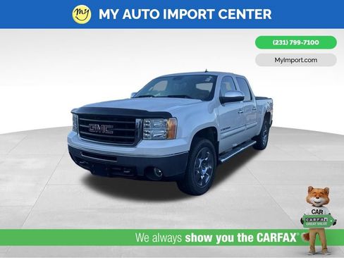 Used 2009 GMC Sierra 1500 SLT w/ White Diamond Edition AWD/4WD image 3