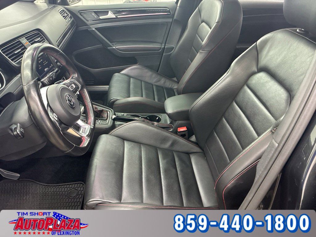 Used 2017 Volkswagen GTI SE FWD image 5