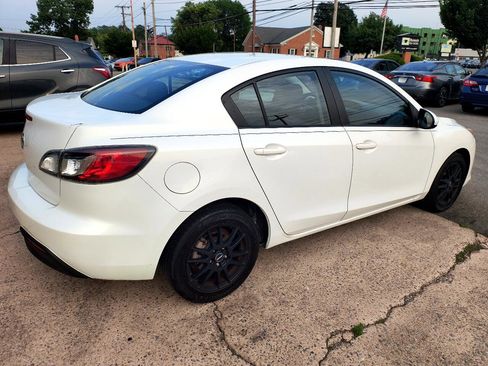 Used 2010 MAZDA MAZDA3 i Touring image 18