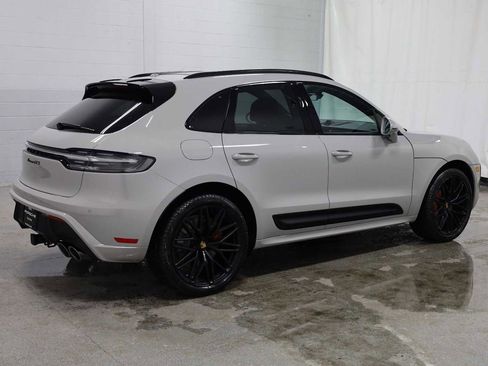 New 2026 Porsche Macan GTS image 9