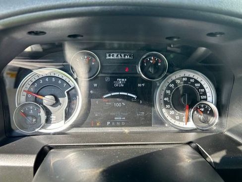 Used 2019 RAM 1500 Warlock AWD/4WD image 15