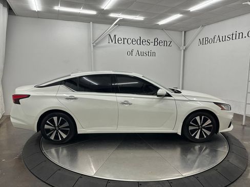 Used 2022 Nissan Altima 2.5 SL FWD image 8