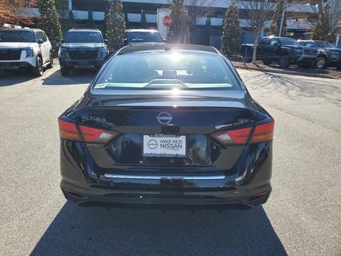 Certified 2023 Nissan Altima 2.5 SV image 5