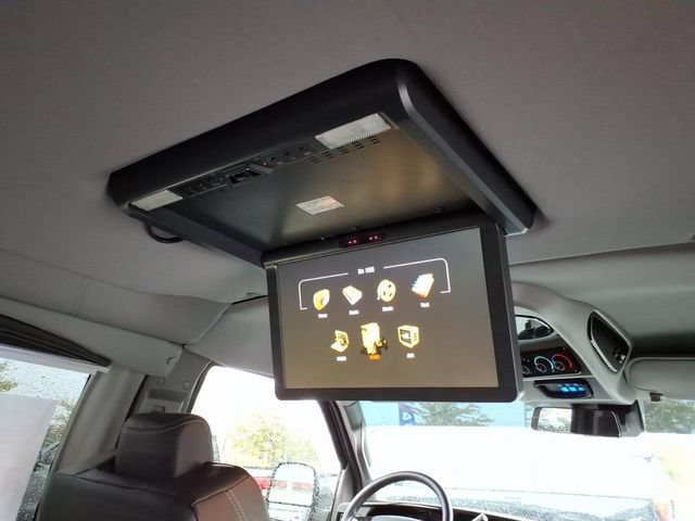 Used 2026 GMC Savana 2500 w/ Driver Convenience Package RWD image 20