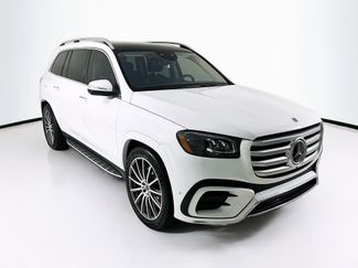 Used 2024 Mercedes-Benz GLS 580 4MATIC video 1