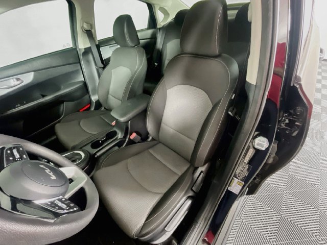 Used 2024 Kia Forte LX FWD image 20