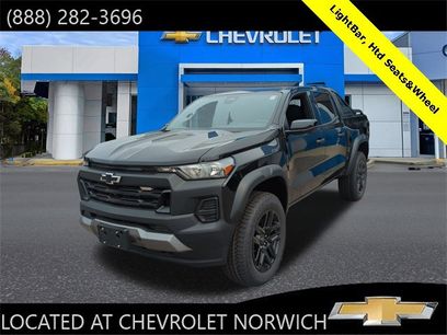 New 2025 Chevrolet Colorado Trail Boss w/ Midnight Edition