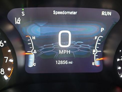 Used 2026 Jeep Compass Trailhawk AWD/4WD image 16