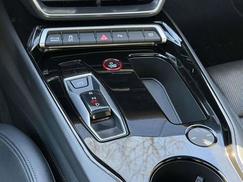 Used 2022 Audi e-tron GT Premium Plus image 11