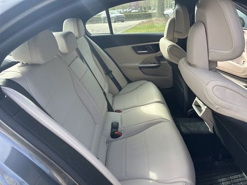 Used 2023 Mercedes-Benz C 300 4MATIC Sedan image 15