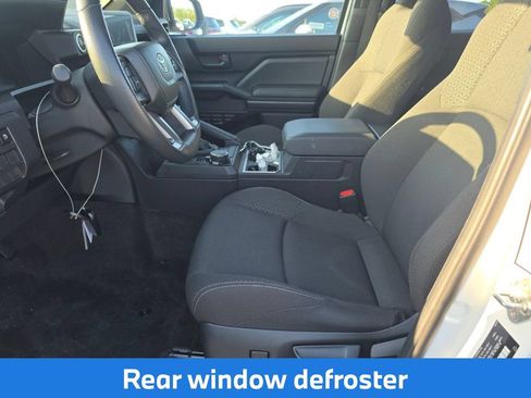 Used 2025 Toyota 4Runner SR5 AWD/4WD image 8