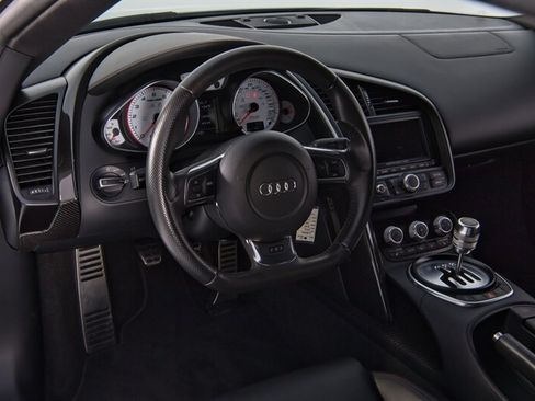 Used 2012 Audi R8 V10 AWD/4WD image 18