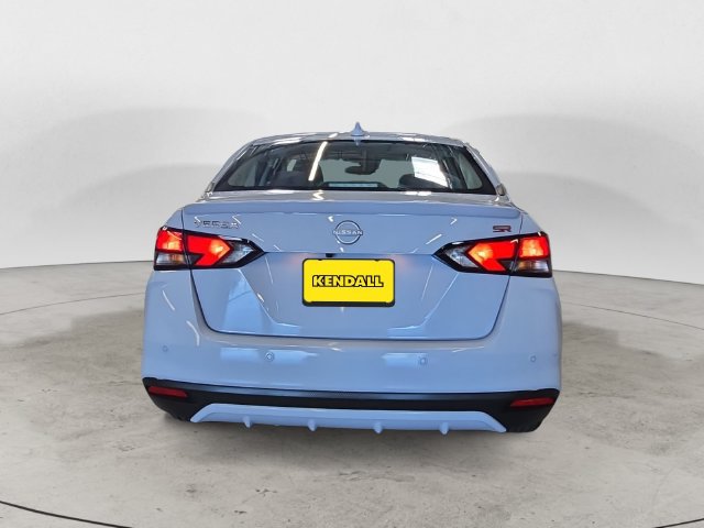 Used 2024 Nissan Versa SR w/ Trunk Package FWD image 6