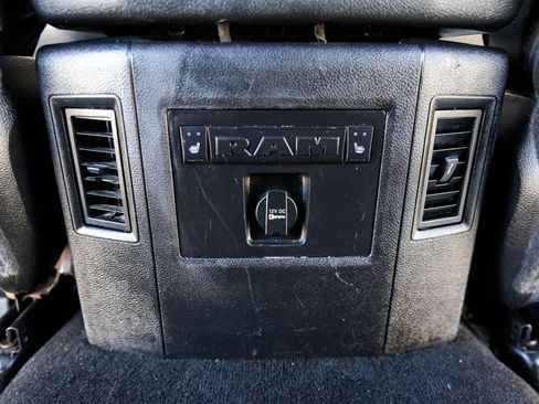 Used 2015 RAM 3500 Laramie Longhorn AWD/4WD image 39