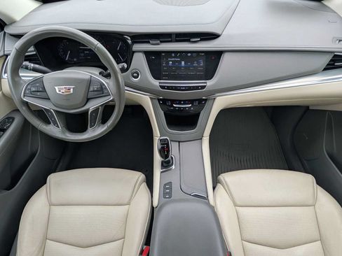 Used 2019 Cadillac XT5 Luxury AWD/4WD image 23
