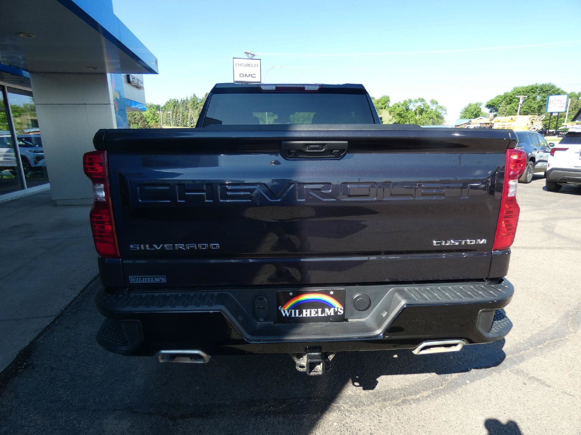 Certified 2023 Chevrolet Silverado 1500 Custom Trail Boss AWD/4WD image 4