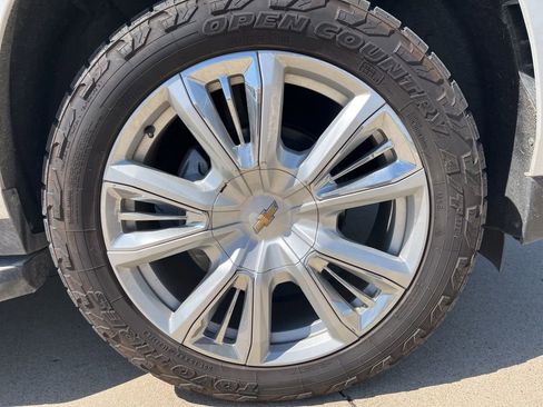 Used 2021 Chevrolet Tahoe High Country AWD/4WD image 8