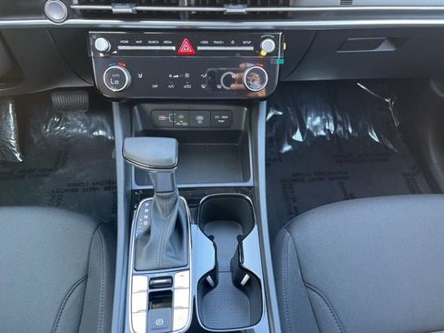 New 2026 Hyundai Tucson SEL image 23