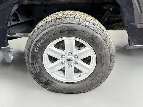 Used 2023 Ford F150 XLT image 35