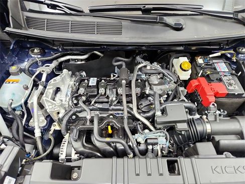 New 2026 Nissan Kicks SR image 17