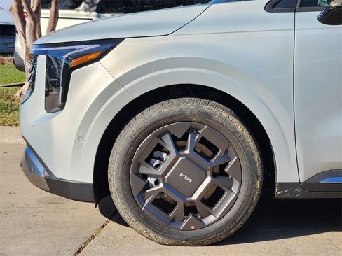 New 2026 Kia Carnival SX image 5