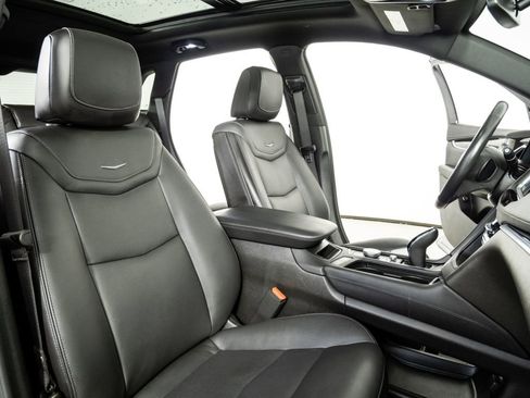 Used 2023 Cadillac XT5 Premium Luxury image 23