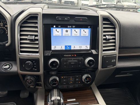 Used 2016 Ford F150 Lariat w/ Equipment Group 502A Luxury AWD/4WD image 29