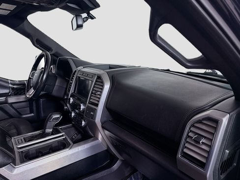 Used 2019 Ford F150 Platinum w/ Equipment Group 701A Luxury image 30